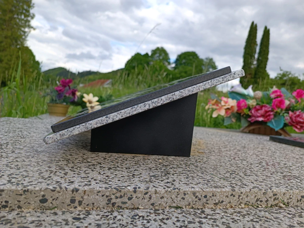 Dvojfarebná žulová platňa Marcel 60x30cm s fotografiou